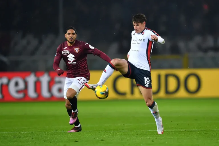 Andrea-Pinamonti-Saul-Coco-Torino-Genoa.jpg