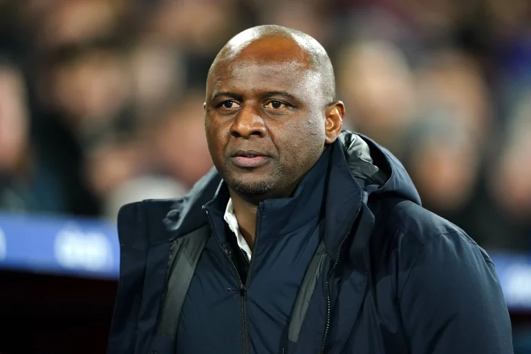 Patrick-Vieira-Genoa-Parma-2025-analisi-centrocampo.jpg